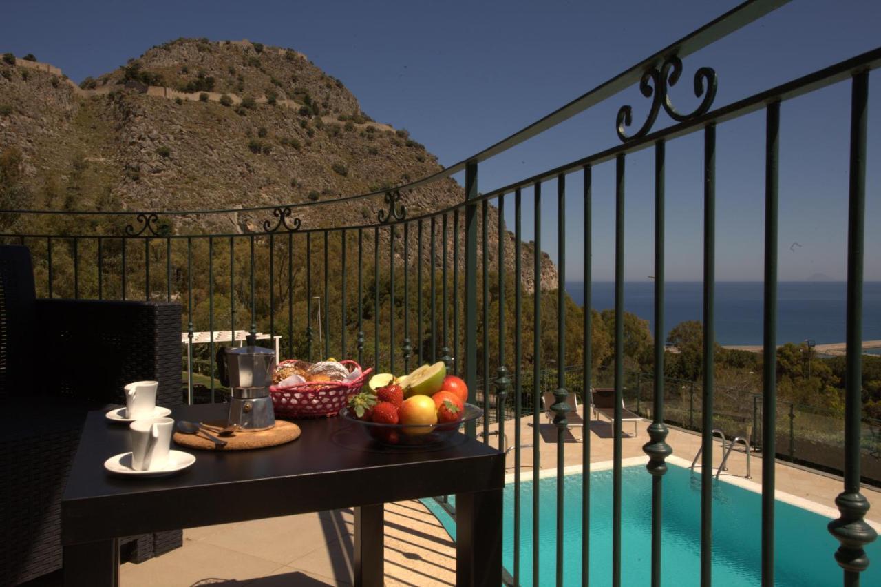 Villa Santa Barbara 체팔루 외부 사진